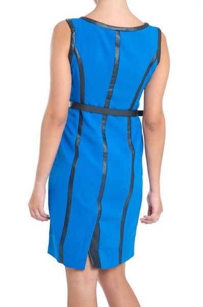 vestido azul tiras negras espalda